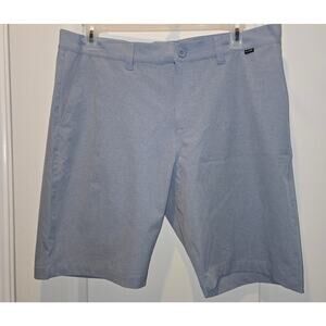 Travis Mathew Golf short sz 38 light blue